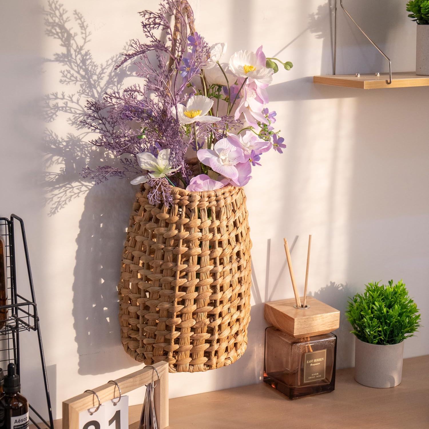 Water Hyacinth Wall Hanging Basket